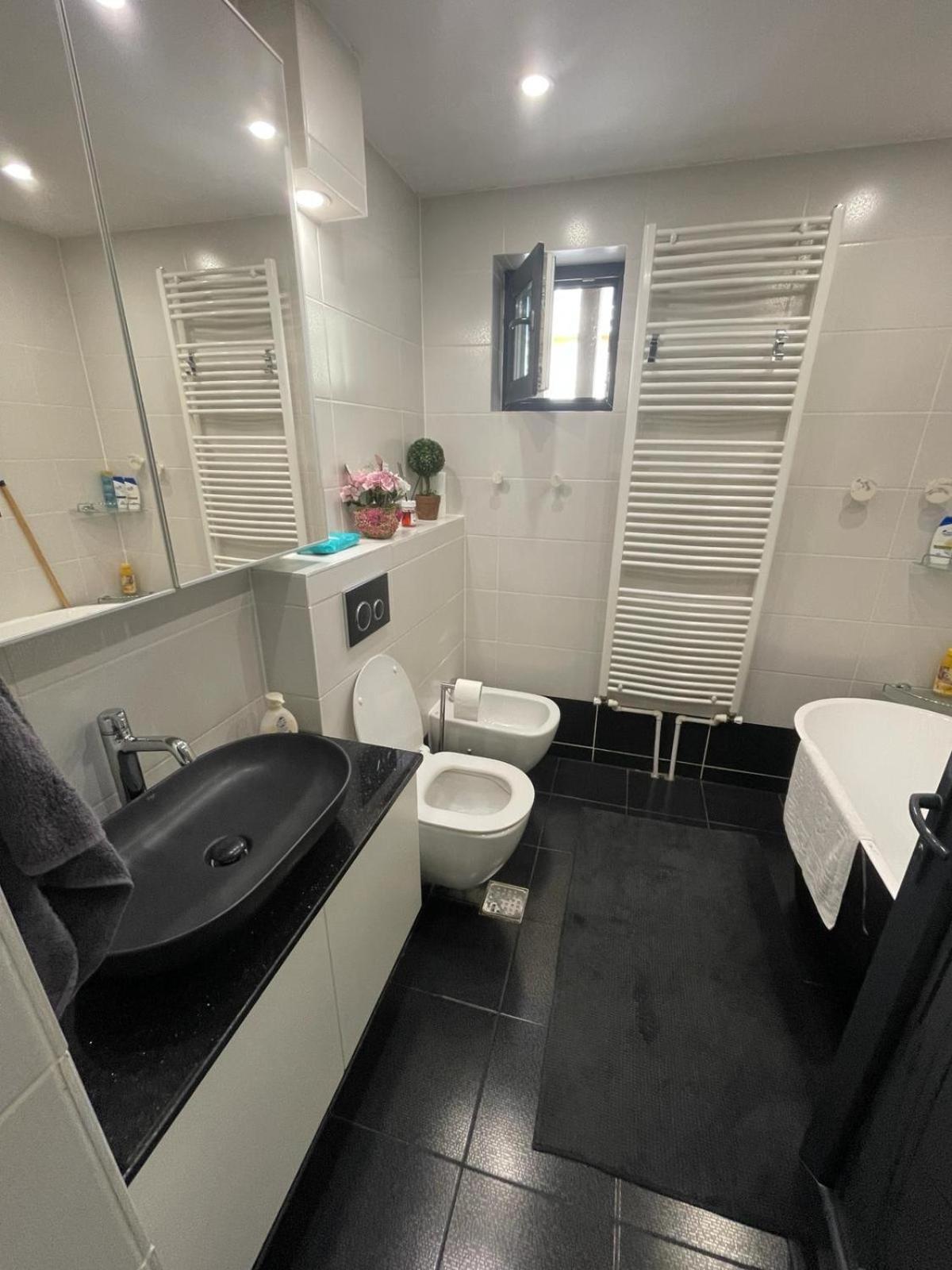 Apartament Central Tulcea Apartment Exterior photo